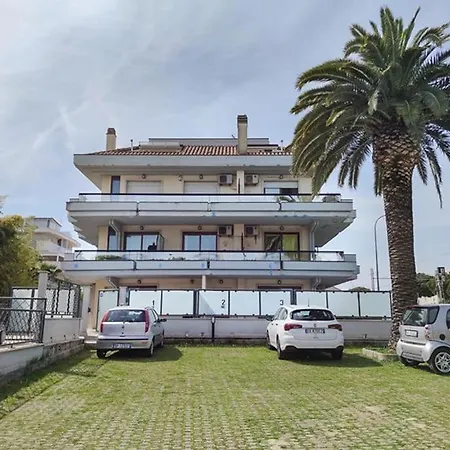Delizioso Bilocale Tedeschi A Due Passi Dal Mare * San Benedetto del Tronto